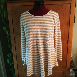 Bobeau 3/4 Length Sleeve Tunic Top